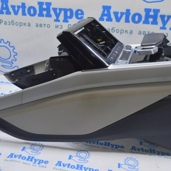 Накладка центральной консоли левая малая Audi E-Tron (Q8) GEN 18- серая 4KE863305A RNY