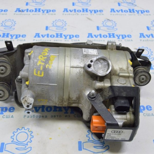 Компрессор кондиционера Audi E-Tron (Q8) GEN 18-23 (01) 4G0816797D