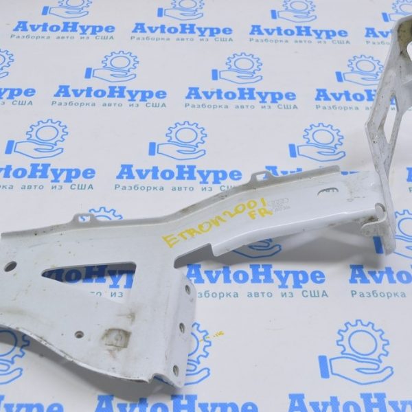 Кронштейн крыла передний правый Audi E-Tron (Q8) GEN 18- 4KE803504