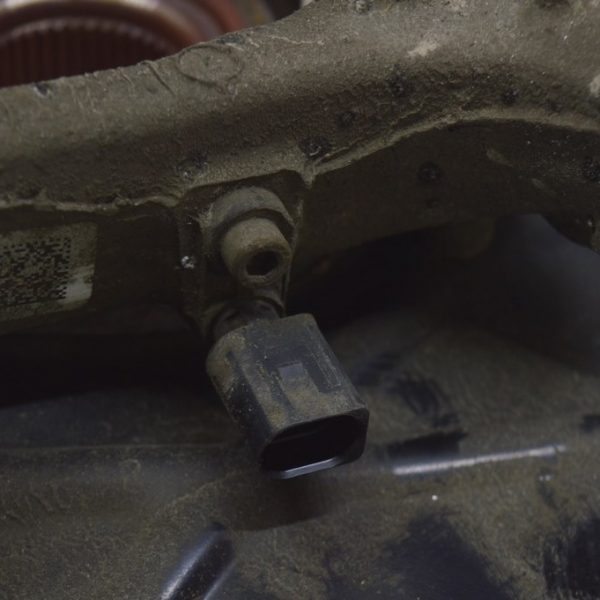 Датчик ABS зад лев Audi E-Tron (Q8) GEN 18- 4M0927807C