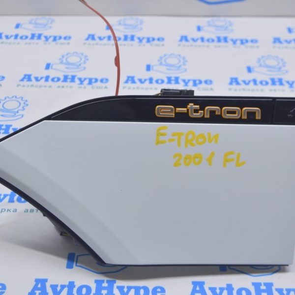 Корпус зарядного порта левый Audi E-Tron (Q8) GEN 18-23 4KE810001