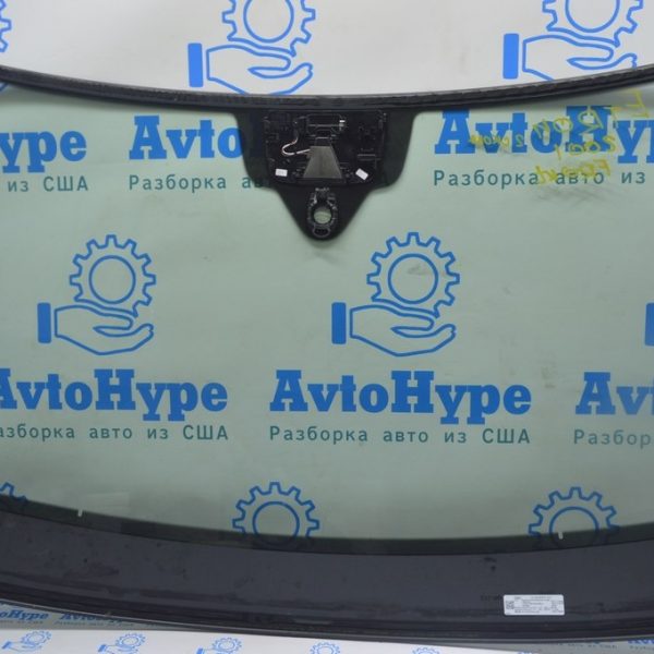 Подогрев камеры слежения за полосой Audi E-Tron (Q8) GEN 18- на лобовом 4KE980281