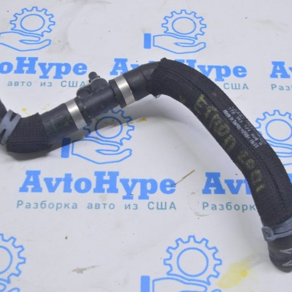 Патрубок охлаждения Audi E-Tron (Q8) GEN 18- с датчиком 4KE121036B