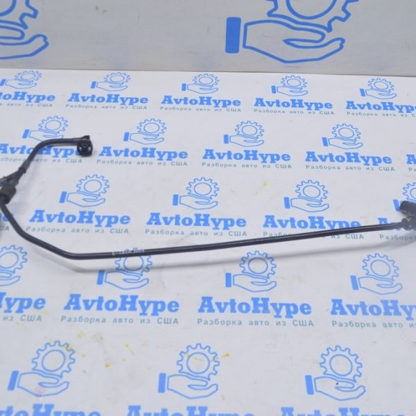 Трубка системы охлаждения Audi E-Tron (Q8) GEN 18- от бачка 4KL121081C