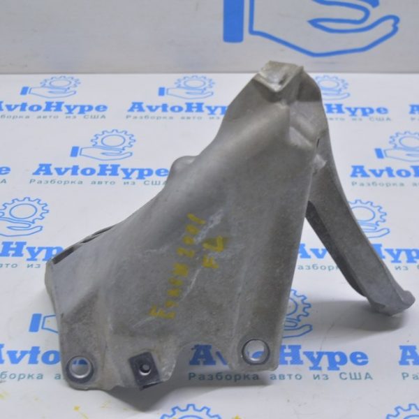 Лапа переднего двигателя зад лев Audi E-Tron (Q8) GEN 18- 4KE199605M