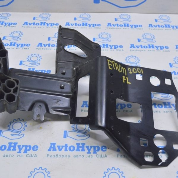 Абсорбер переднего бампера левый Audi E-Tron (Q8) GEN 18- 4KE801137