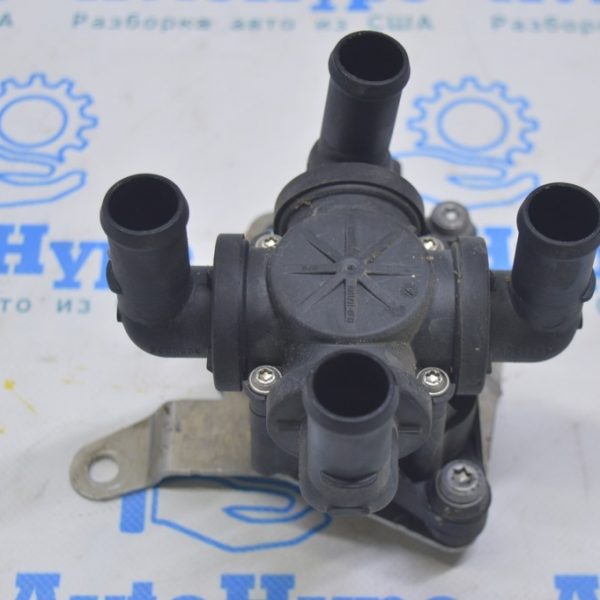 Клапан системы охлаждения Audi E-Tron (Q8) GEN 18- 4KE963375H