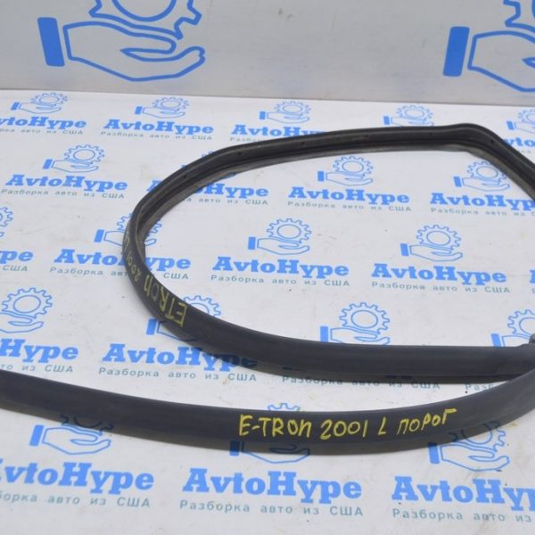 Уплотнитель порога левый Audi E-Tron (Q8) GEN 18- 4KE833177B