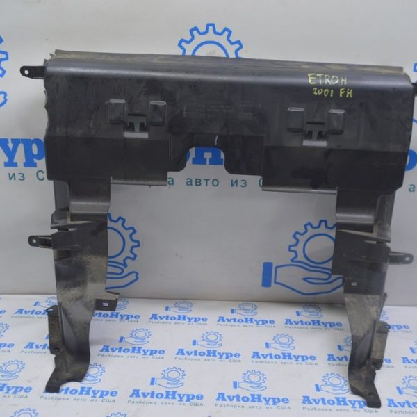 Воздуховод радиатора верхний Audi E-Tron (Q8) GEN 18- 4KE121291B