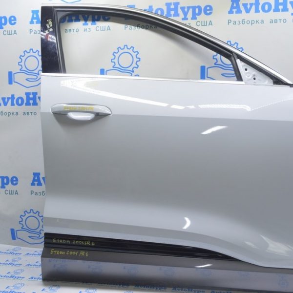 Дверь голая перед прав Audi E-Tron (Q8) GEN 18- (01) белая 4KE831052B