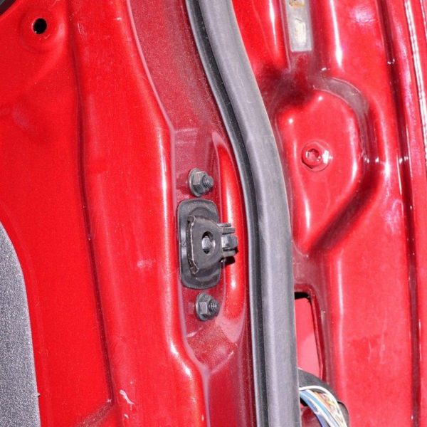 Ограничитель двери зад лев BMW X3 F25 11-17