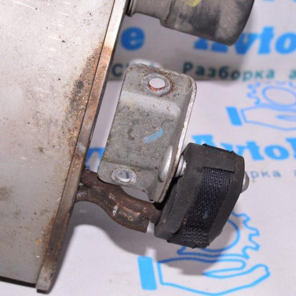 Кронштейн глушителя зад прав BMW X3 F25 11-17 2.0T 18207619913