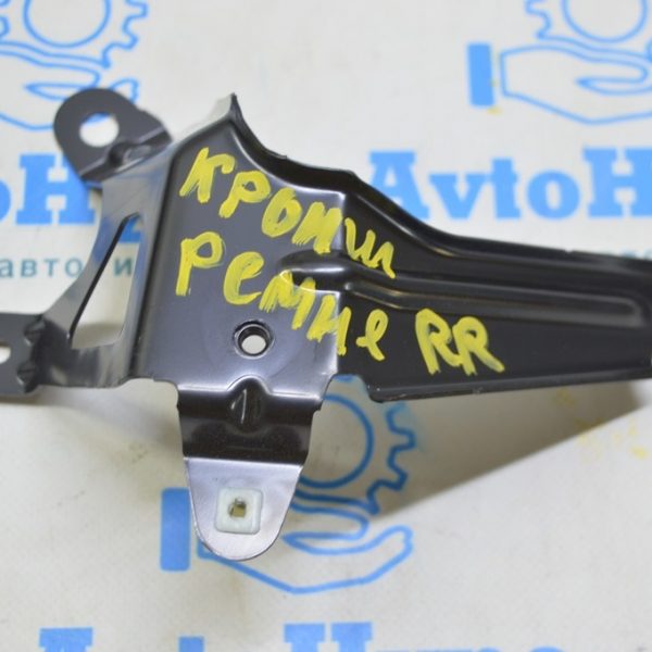 Кронштейн ремня безопасности зад прав Mercedes X164 GL 1648600814