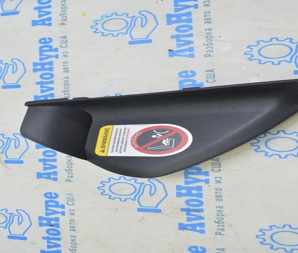 Накладка передней панели боковая правая Mercedes X164 GL черн 164-680-04-39-9051