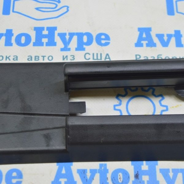 Накладка салазок пассажир сиденья зад лев Mercedes X164 GL черн A 164 919 04 20