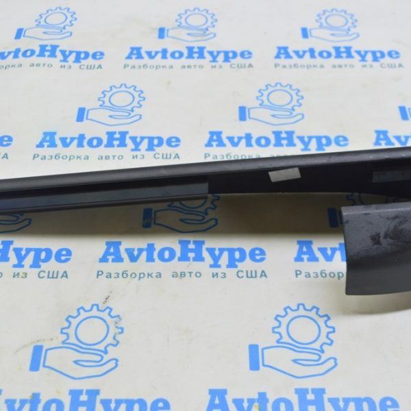 Накладка салазок водительского сиденья перед лев Mercedes X164 GL черн A 164 919 49 20