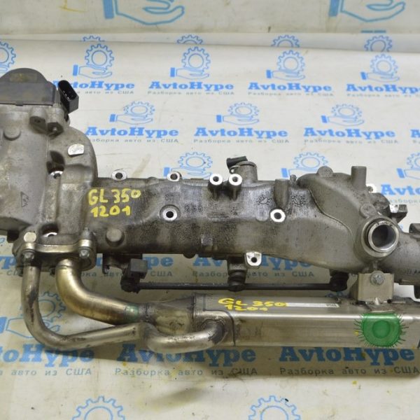 Коллектор впускной левый Mercedes X164 GL350 3.0d 
A 642 090 54 37