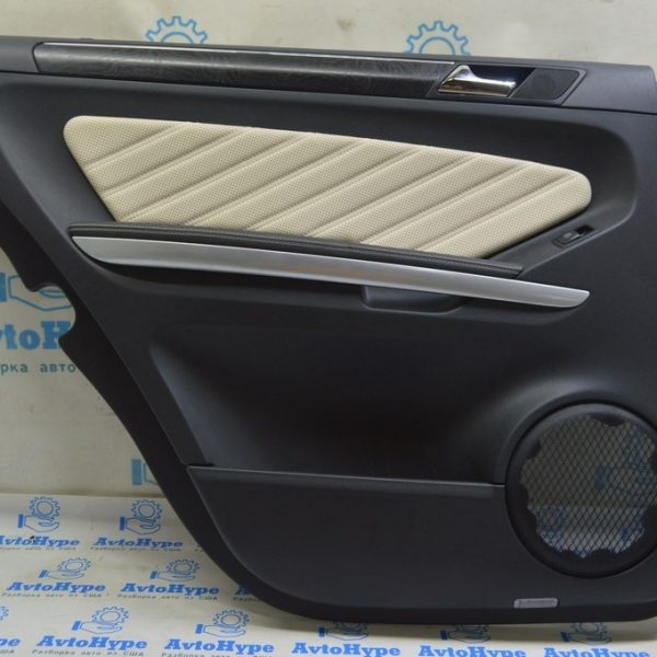 Обшивка двери (карточка) зад лев Mercedes X164 GL 10-12 черн+беж, вставка дерево 
A 164 730 13 62