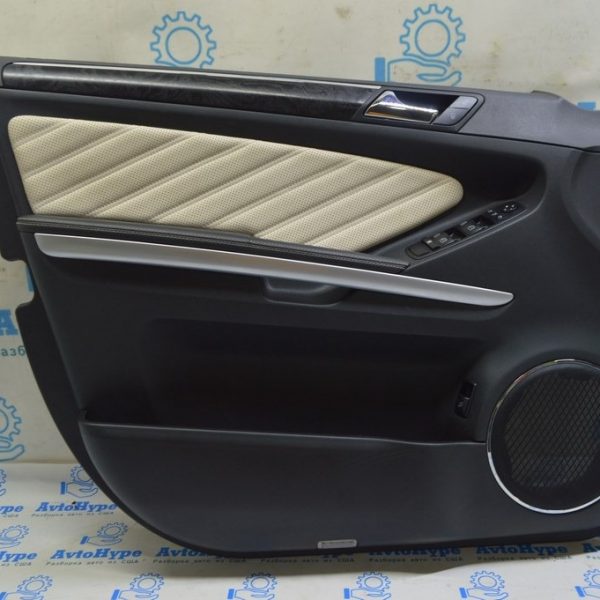 Обшивка двери (карточка) перед лев Mercedes X164 GL 10-12 черн+беж, вставка дерево 
A 164 720 39 63