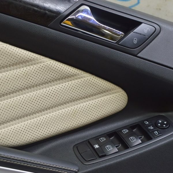 Управление стеклоподъемником перед лев Mercedes X164 GL 251-830-05-90-9051