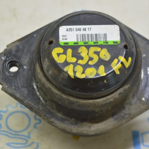 Подушка двигателя левая Mercedes X164 GL 3.0d (01) 71т км A 251 240 46 17