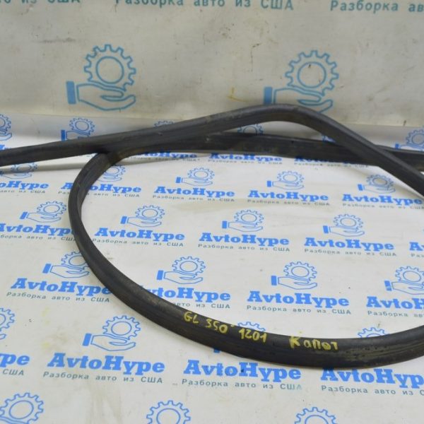 Уплотнитель капота передний Mercedes X164 GL 164-889-01-98