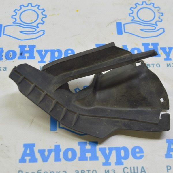 Уплотнитель решетки дворников правый Mercedes X164 GL W164 ML 164-625-04-86