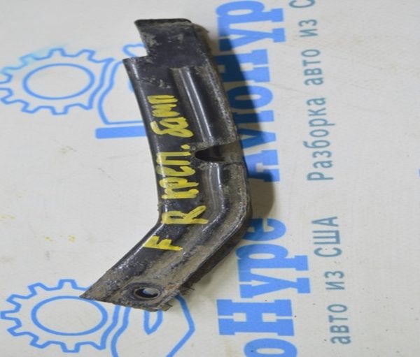 Крепление переднего бампера правое Mercedes X164 GL A 164 880 06 14