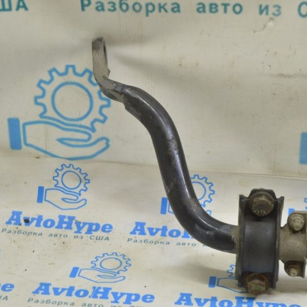 Скоба стабилизатора верхняя перед прав Mercedes X164 GL W164 ML (01) 164-323-00-26