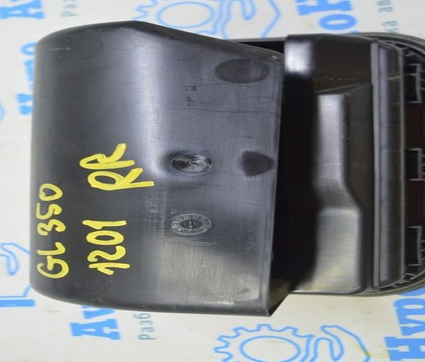 Щиток вентиляции правый Mercedes X164 GL W164 ML W251 R A 164 830 03 42