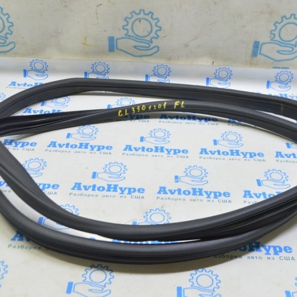 Уплотнитель дверного проема перед лев Mercedes X164 GL черн 164-690-04-76-9G44