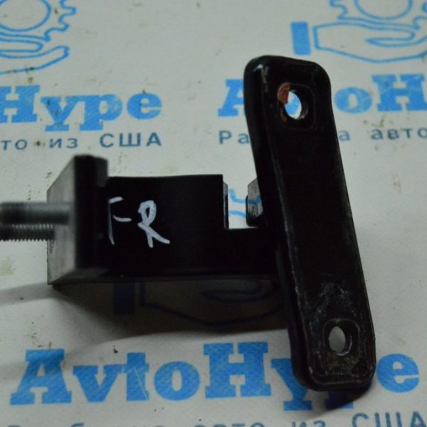 Петля двери нижняя перед прав Mercedes GLC X253 16- a2057200837