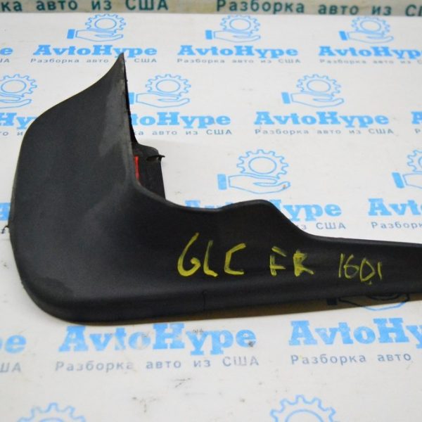 Брызговик передний правый Mercedes GLC X253 16- a2538900700