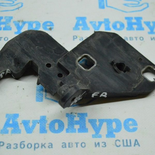 Кронштейн правой фары Mercedes GLC X253 16- a2536201800