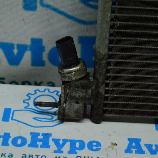 Датчик давления кондиционера (на радиаторе) Mercedes GLC X253 16- a2110000283