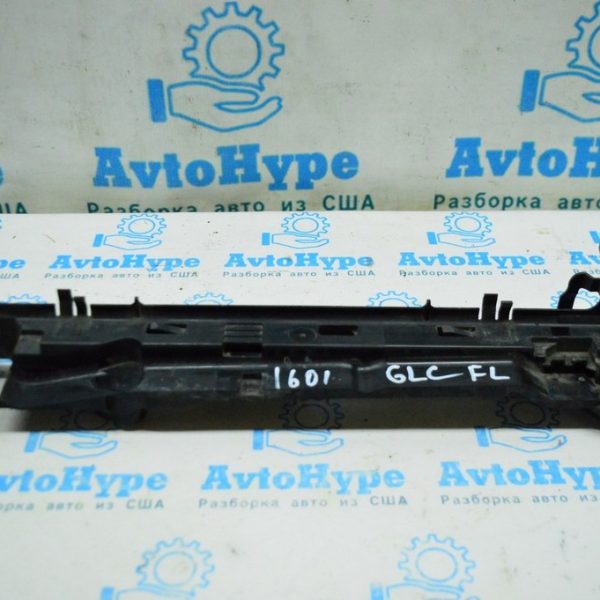 Кронштейн радиатора лев пластик длинный Mercedes GLC X253 16- a0995044118