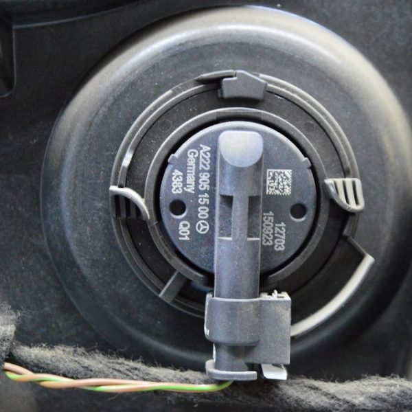 Датчик подушки безопасности дверь прав Mercedes GLC X253 16- a2229051500