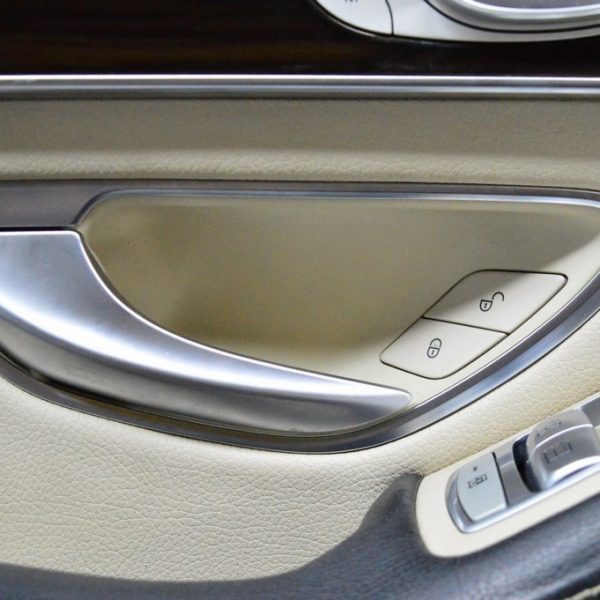 Ручка двери внутренняя перед лев Mercedes GLC X253 16- a2057600100