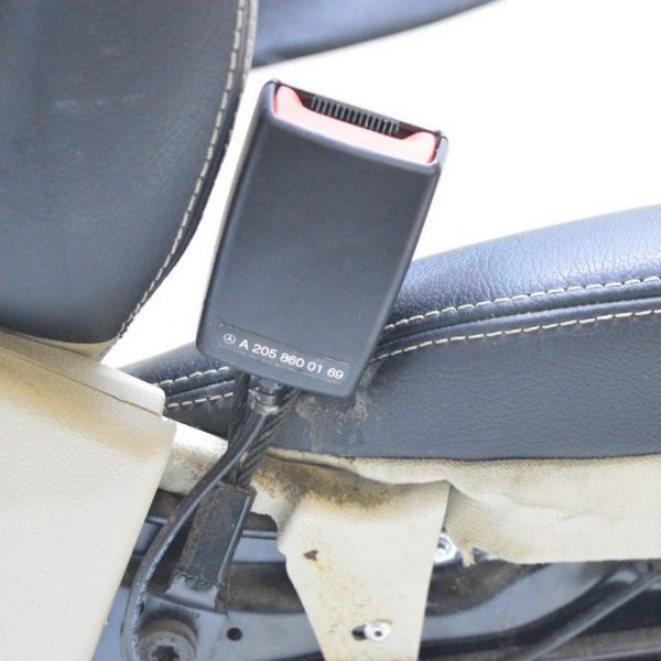 Защелка ремня безопасности водителя Mercedes GLC X253 16- A2058600169