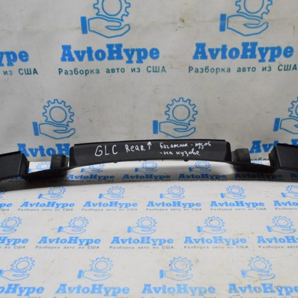 Накладка крышки багажника между кузовом и крышкой сверху Mercedes GLC X253 16- A2536900100