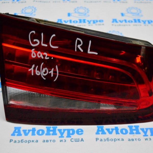 Фонарь внутренний в крышку багажника левый Mercedes GLC X253 16- (01) A2539061300