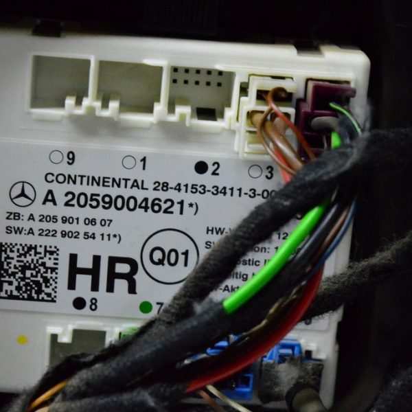 Компьютер двери зад прав Mercedes GLC X253 16- (01) a2059004621