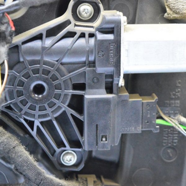 Стеклоподъемник МОТОРЧИК зад прав Mercedes GLC X253 16- A2059060401