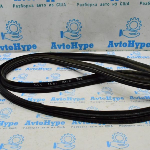 Уплотнитель (резина) двери багажника Mercedes GLC X253 16- A2537402500