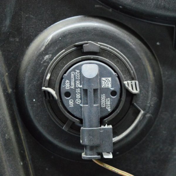 Датчик подушки безопасности дверь лев Mercedes GLC X253 16- a2229051500