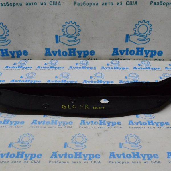Уплотнитель пластик дверь крыло передний правый Mercedes GLC X253 16- A2538890125