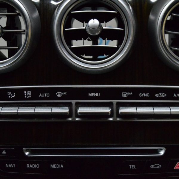 Дефлектор обдува центральной консоли GLC X253 16- a2058300301