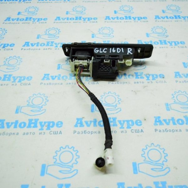 Камера заднего вида в сборе с ручкой багажника Mercedes GLC X253 16- a1667500493 A2218702410 A1667500993