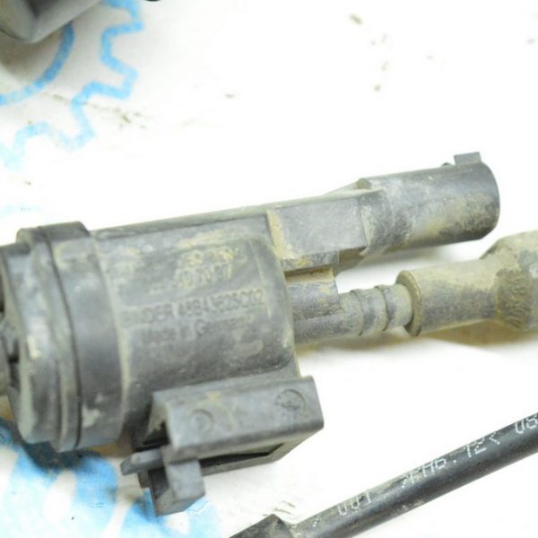 Переключающий клапан системы подачи воздуха Mercedes GLC X253 16- 0025407097