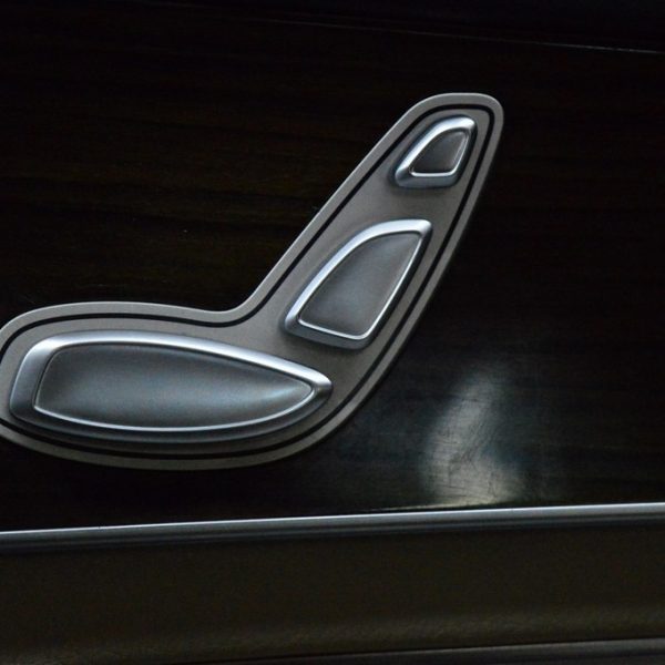 Управление сидением перед прав Mercedes GLC X253 16- A2059057451